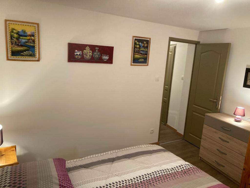 Appartement plein pied 45 m2 Baccarat Exterior foto